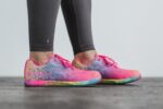 ノブル レディース トレーナー ネオンピンク グリッチ - 画像 (2)