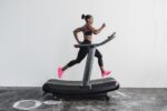 ノブル レディース リップストップ ランナー ネオンピンク カモ - 画像 (5)