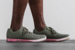 ノーブル メンズ トレーナー アーミー ピンク グラディエント - 画像 (2)