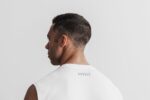 Nobull メンズ クロスフィット ノースリーブ Tシャツ ホワイト - 画像 (2)