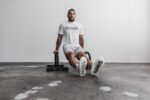 Nobull メンズ クロスフィット Tシャツ (カモ) ホワイト - 画像 (3)