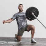 Nobull メンズ クロスフィット Tシャツ (迷彩) グレー
