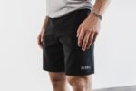 Nobull メンズ ライトウェイト ショート 9インチ ブラック