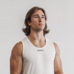 Nobull メンズ ライトウェイト テクスチャード タンク (迷彩) ホワイト
