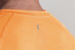 Nobull メンズ ライトウェイト テクスチャード ロングスリーブ Tシャツ (ネオン カモ) オレンジ - 画像 (3)