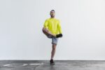 Nobull メンズ ライトウェイト テクスチャード ロングスリーブ Tシャツ (ネオン迷彩) イエロー - 画像 (4)