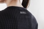 Nobull レディース キルティング クルー プルオーバー ブラック - 画像 (3)