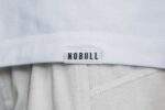 Nobull レディース ヘビーウェイト ロングスリーブ ポケット ボクシー Tシャツ ホワイト - 画像 (2)