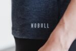 Nobull レディースハイネックタンクトップ（定番カラー） ネイビー - 画像 (3)