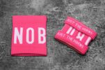 Nobull Japan リストバンド (ネオン) ピンク - 画像 (2)